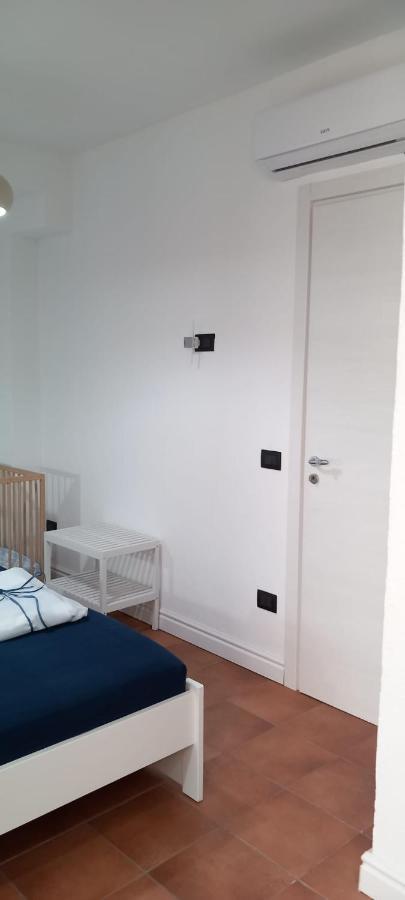 La Raja Apartment ชิลลา ภายนอก รูปภาพ